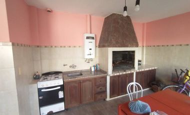 Casa en alquiler en Castelar Norte