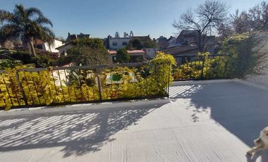 Casa en alquiler en Castelar Norte