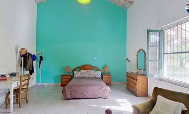 VENTA CASA SOBRE GRAN CAMPO EN MARCOS PAZ