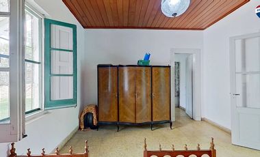 VENTA CASA SOBRE GRAN CAMPO EN MARCOS PAZ