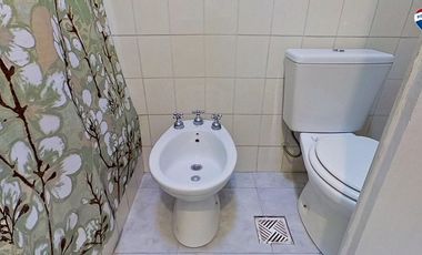 VENTA CASA SOBRE GRAN CAMPO EN MARCOS PAZ
