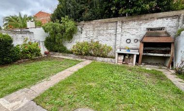 Casa 3 ambientes en venta en Lomas de Zamora