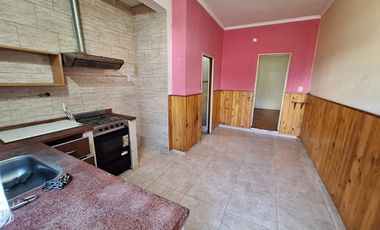CASA VENTA 4 AMBIENTES Y DEPARTAMENTO BURZACO