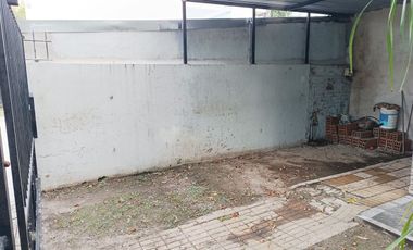 VENTA CASA 3 AMB BERAZATEGUI CON JARDIN Y COCHERA