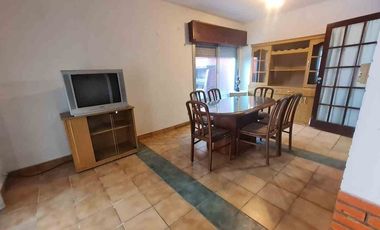 Alquiler Casa PH 4 ambientes, Jardin, Boulogne