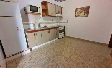 Alquiler Casa PH 4 ambientes, Jardin, Boulogne