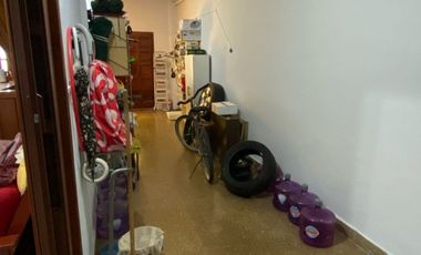 VENTA CASA GERLI GARAGE QUINCHO Y PILETA ,PERMUTA