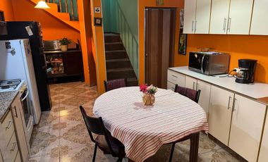 Venta vivienda multifamiliar oportunidad