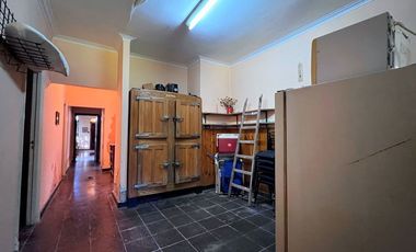 VENTA CASA A RECICLAR 4 AMBIENTES + LOTE MIRAMAR