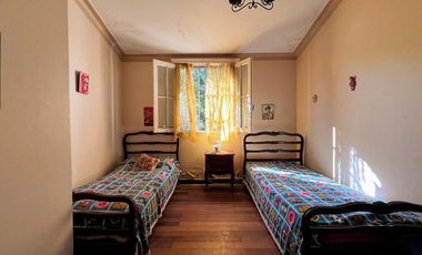 VENTA CASA A RECICLAR 4 AMBIENTES + LOTE MIRAMAR