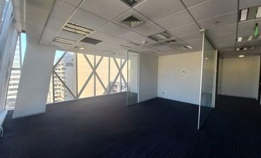 Oficina en Arriendo en Huérfanos con Enrique Mac Iver