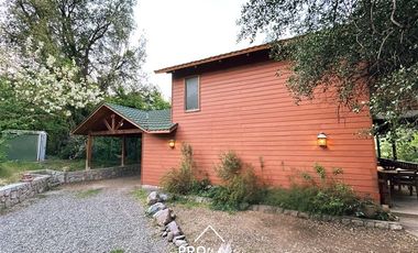 Casa en Venta en Amplia y Cómoda Casa con Hermosa Vista 136 m2 en Gran terreno, El Ingenio, San José de Maipo