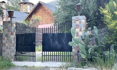 Casa en Venta en Amplia y Cómoda Casa con Hermosa Vista 136 m2 en Gran terreno, El Ingenio, San José de Maipo