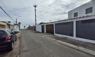 Casa en Arriendo en Población Chinchorro