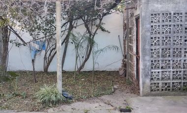 VENTA DE CASA EN MONTE GRANDE A RECONSTRUIR