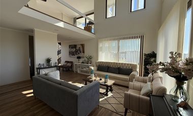 Casa en Venta en Hacienda Las Taguitas, Camino a Coihueco km 8