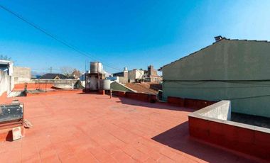 Hermosa casa 4 amb + Depto 2 amb en el mismo lote!