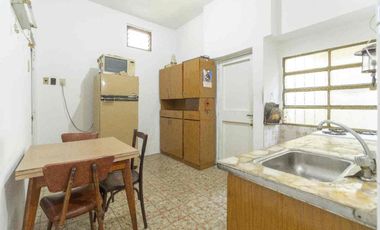 Hermosa casa 4 amb + Depto 2 amb en el mismo lote!