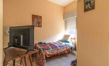 Hermosa casa 4 amb + Depto 2 amb en el mismo lote!