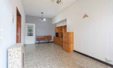 Hermosa casa 4 amb + Depto 2 amb en el mismo lote!