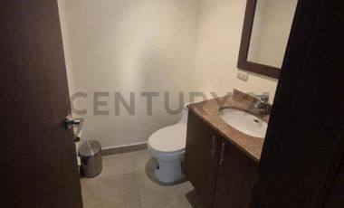 Oportunidad de Inversion Suite en Venta 67m2 Edificio Samborondon Plaza ElM