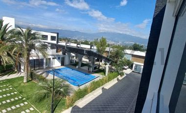 VENTA CASA TUMBACO EN CONJUNTO