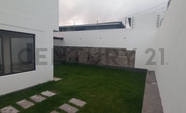 VENTA CASA TUMBACO EN CONJUNTO