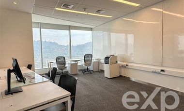 Oficina en Arriendo en AVENIDA VITACURA