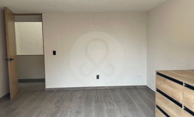 CERRADA SANTA CLARA 172 Casa en venta en Santa María Tepepan