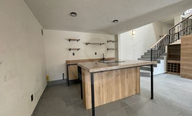 CERRADA SANTA CLARA 172 Casa en venta en Santa María Tepepan