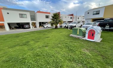 Casa en renta privada en colinas del parque