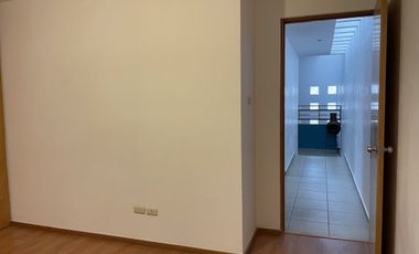 Casa en renta privada en colinas del parque