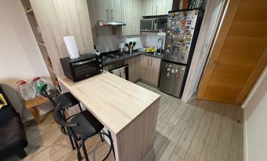 DEPARTAMENTO AMOBLADO 1D 1B CON ESTACIONAMIENTO EN CONCON