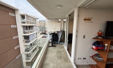 DEPARTAMENTO AMOBLADO 1D 1B CON ESTACIONAMIENTO EN CONCON