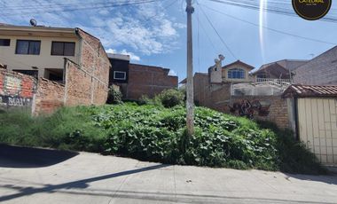 Terreno de venta en El Tejar – código:20811