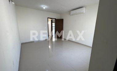 CASA EN VENTA  - (3)