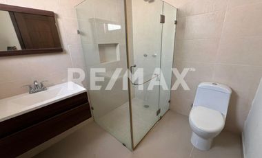 CASA EN VENTA  - (3)
