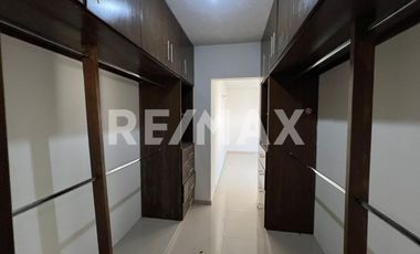 CASA EN VENTA  - (3)