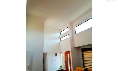 CURAUMA / JARDINES DEL LAGO / 4D 3B 4E