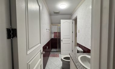 7 bedroom house for Rent in Corinthian Village Quezon City