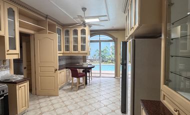 7 bedroom house for Rent in Corinthian Village Quezon City
