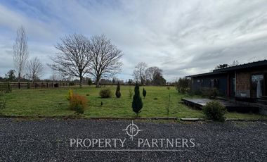 Casa de campo rodeada de naturaleza