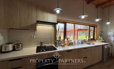 Casa de campo rodeada de naturaleza