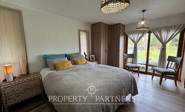 Casa de campo rodeada de naturaleza