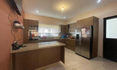 CASA EN VENTA EN RESIDENCIAL QUINTAS LA CIMA, TORREON, COAHUILA.