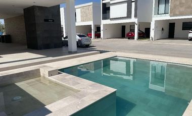 CASA EN VENTA EN RESIDENCIAL QUINTAS LA CIMA, TORREON, COAHUILA.