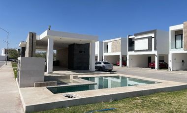 CASA EN VENTA EN RESIDENCIAL QUINTAS LA CIMA, TORREON, COAHUILA.