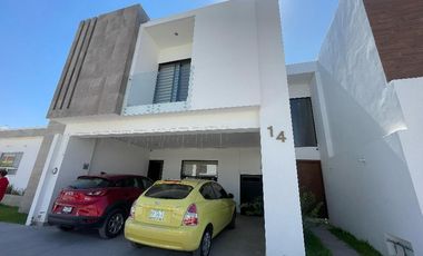 CASA EN VENTA EN RESIDENCIAL QUINTAS LA CIMA, TORREON, COAHUILA.