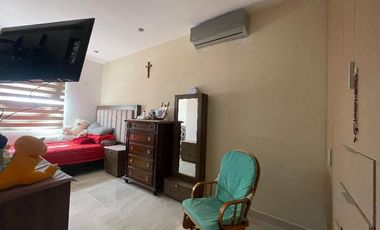 CASA EN VENTA EN RESIDENCIAL QUINTAS LA CIMA, TORREON, COAHUILA.