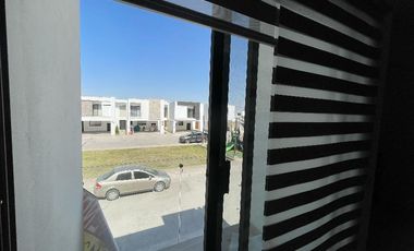 CASA EN VENTA EN RESIDENCIAL QUINTAS LA CIMA, TORREON, COAHUILA.